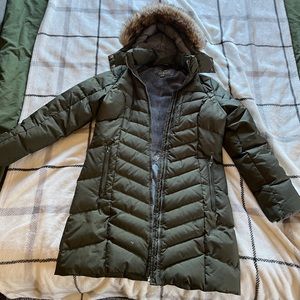 Eddie Bauer Winter coat Sun Valley Parka